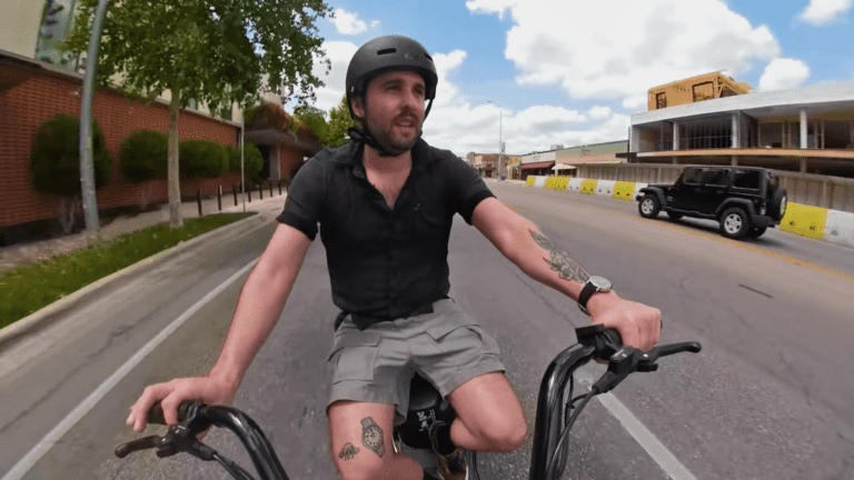 Matte Locke and the Skooze Electric Scooter Take on Austin City Streets