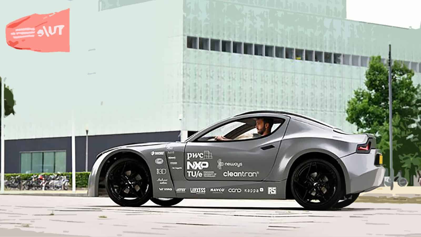 This electric car is not only zero emissions, but also cleans the air of CO₂ when circulating
