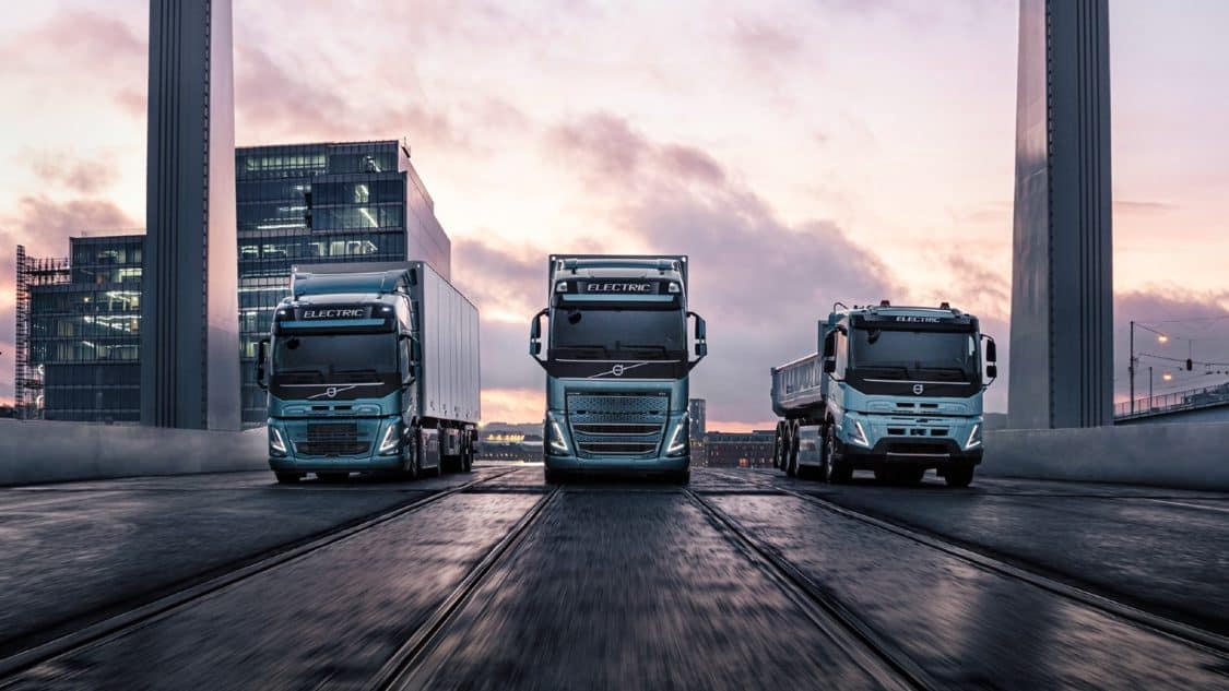 Break-through: Volvo Trucks starts series production of heavy electric trucks