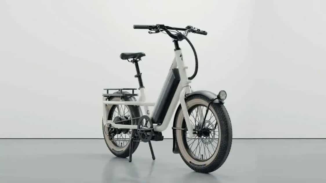 photo of specialized globe haul st electric bike
