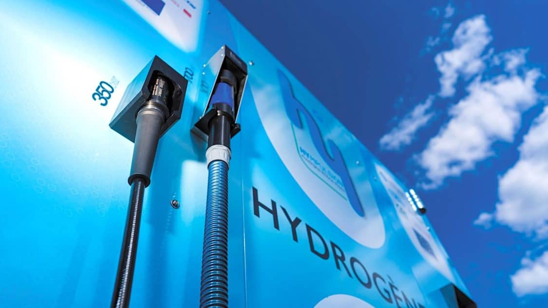 Stellantis plans to acquire stake in Symbio, a Faurecia Michelin hydrogen company and leader in fuel cell technologies for mobility industry