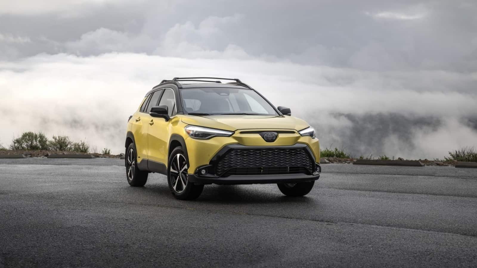 2023 Toyota Corolla-Cross Hybrid The Perfect Combination of Style and-Efficiency