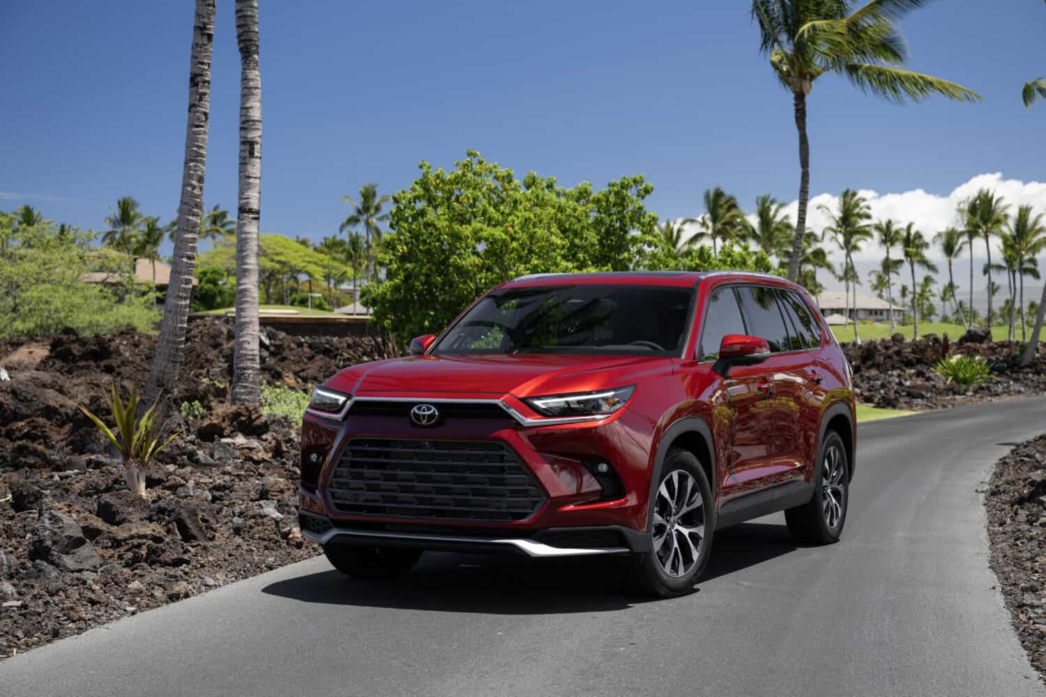 2024 Toyota Grand Highlander To Hit The Roads This Summer