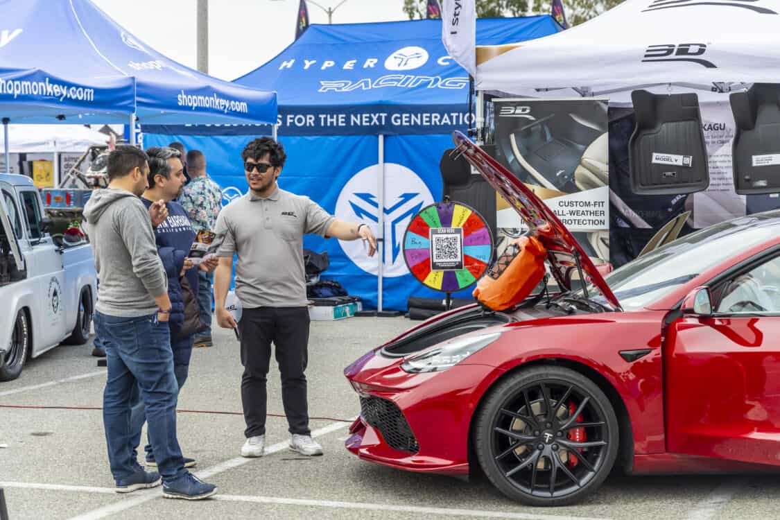 3D - Electrify Showoff wows Long Beach with 100+ EVs, 40+ aftermarket exhibitors, electrified classics, and cutting-edge tech. Impressive lineup!