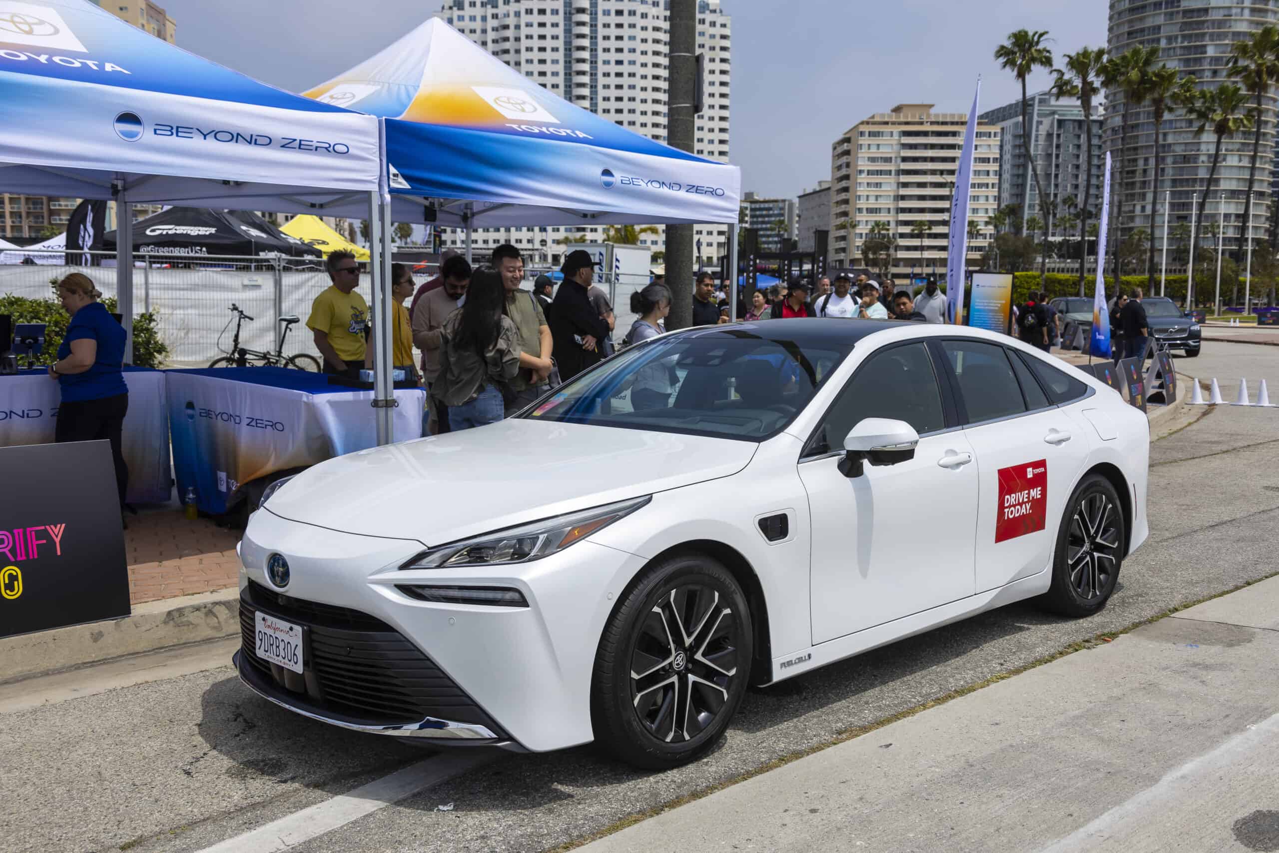 U.S. Plug-In Hybrid and BEV Sales Exploded in February 2024