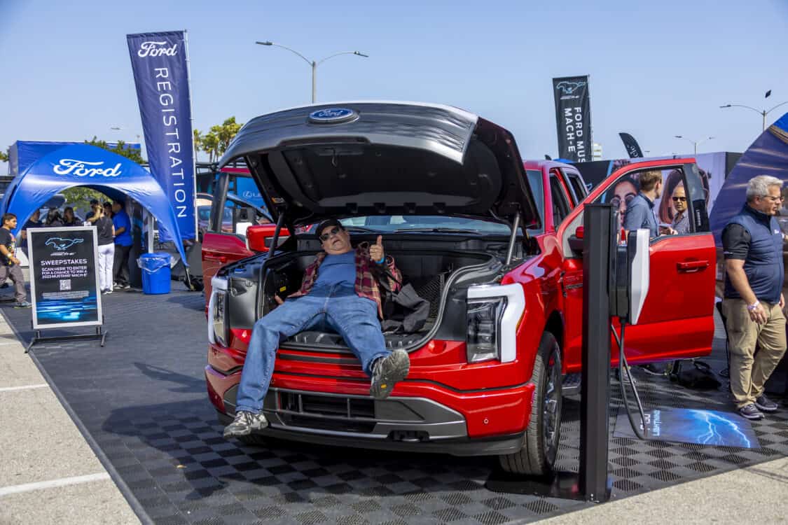 Ford'S Bold Move: Will It Revolutionize Cars Or Crash And Burn? - zacrd5d