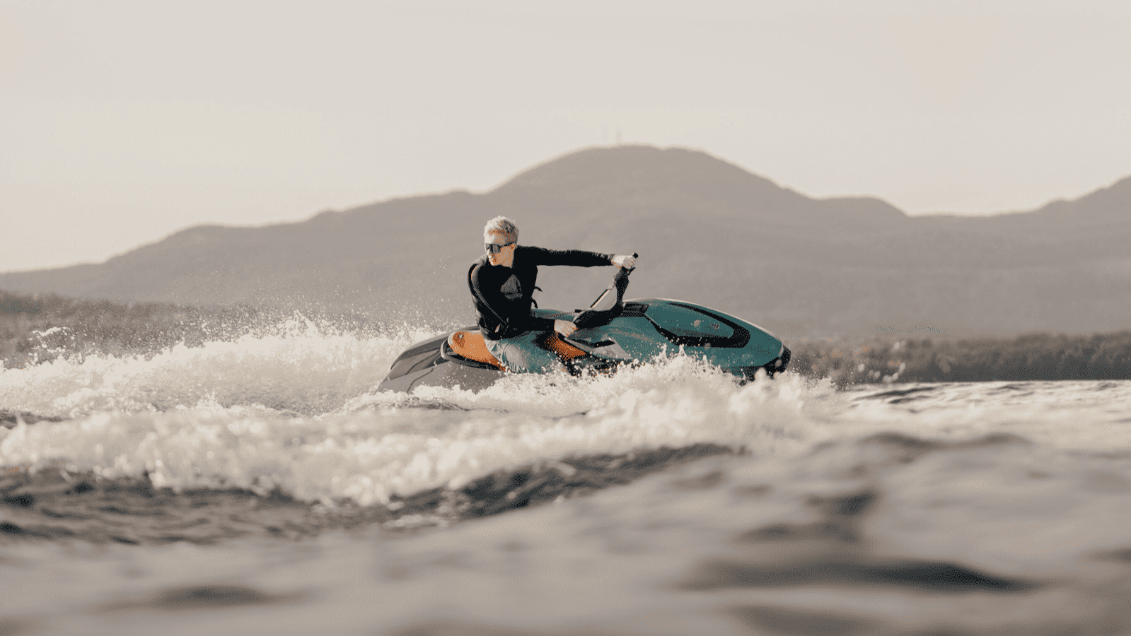 Photo of Taiga Motors Orca Carbon 100% electric personal watercraft