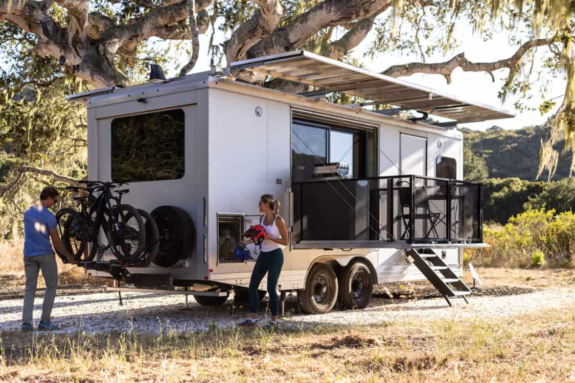 Image showcasing the Living Vehicle HD24 all-electric luxury trailer off-grid