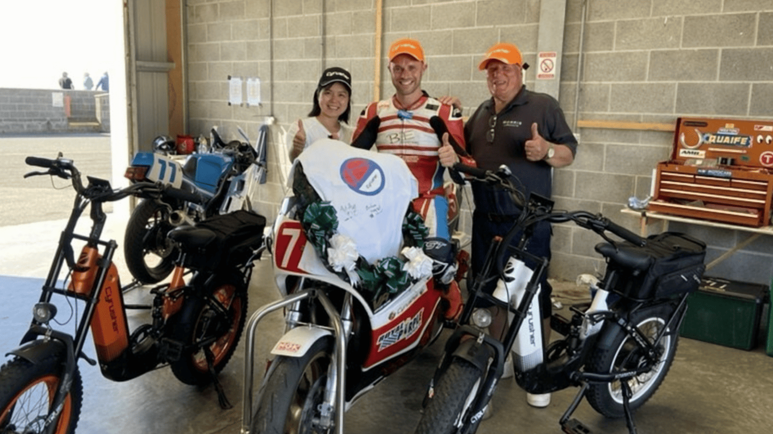 Cyrusher Kommoda Elevates Comfort for Motorsport Enthusiasts