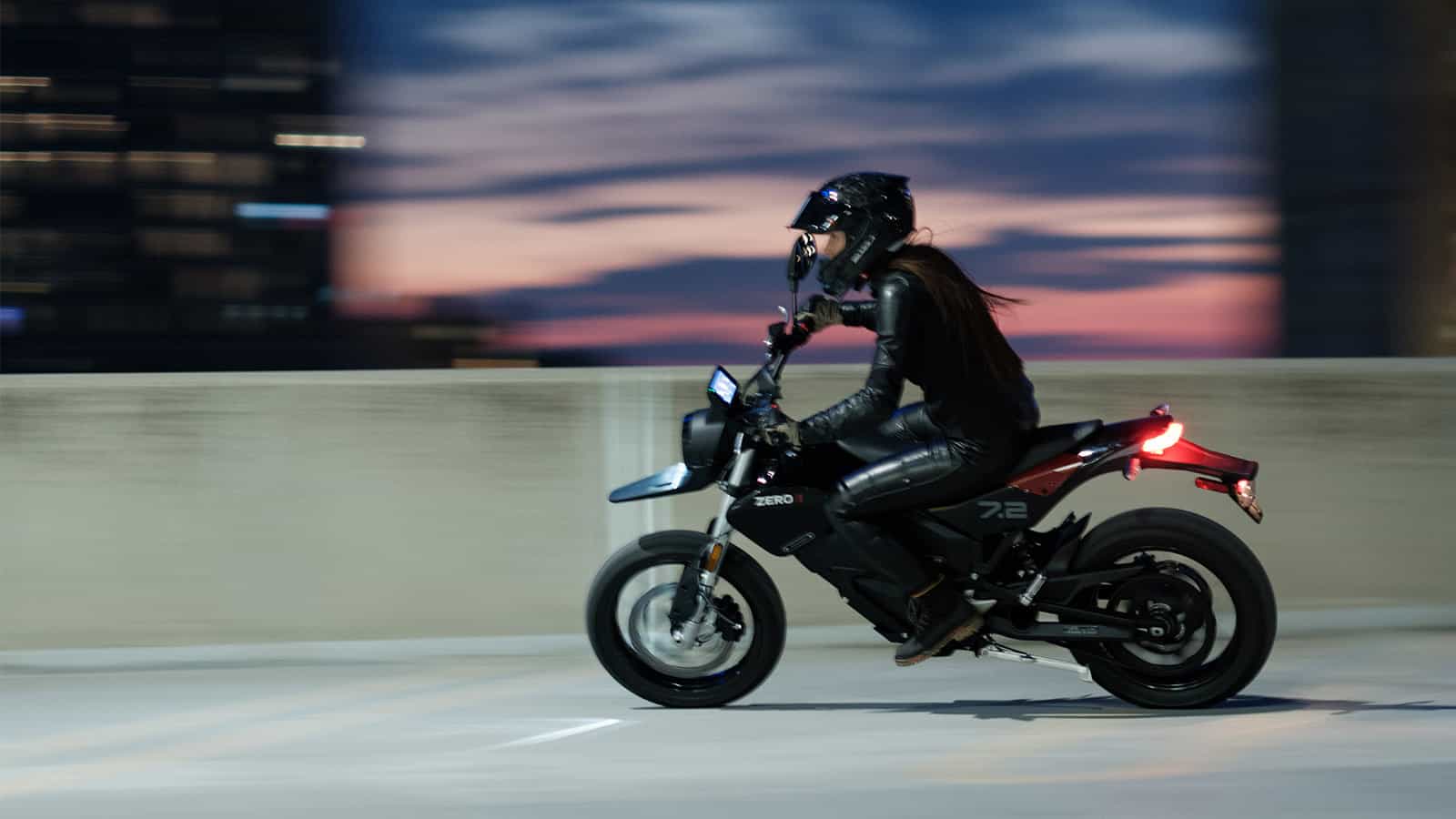 Zero motorcycle with rider speeding