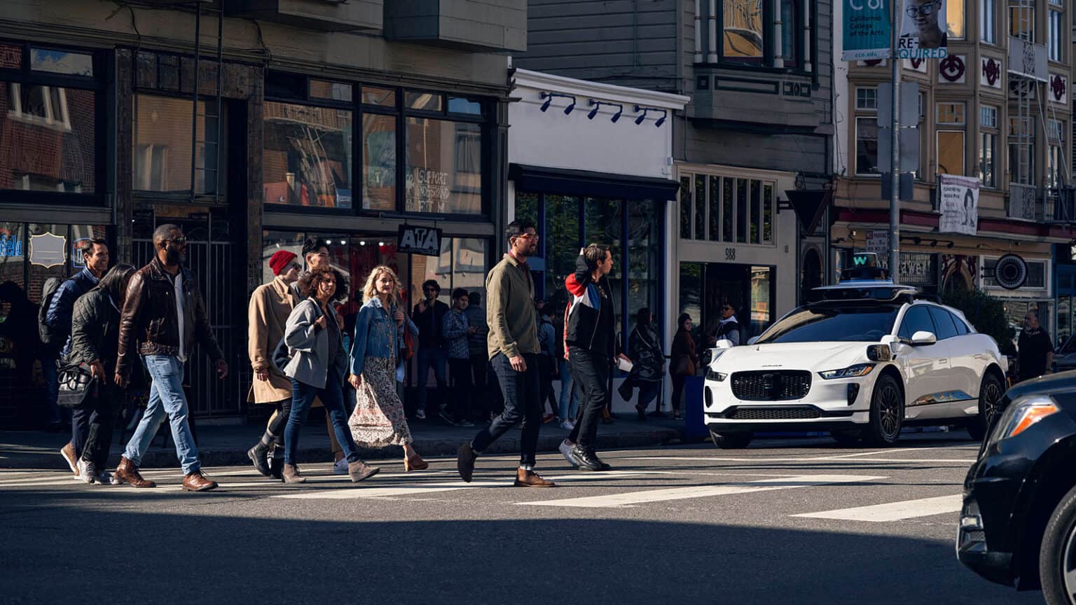 The Role of Connectivity in the Autonomous Vehicle Landscape