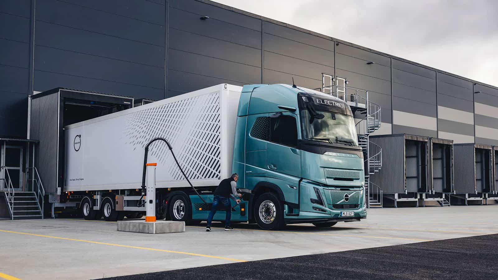 Volvo FH Aero heavy-duty truck at warehouse charging