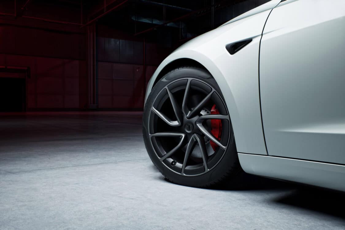 2024 Tesla Model 3 Highland Performance wheels, tires and brakes