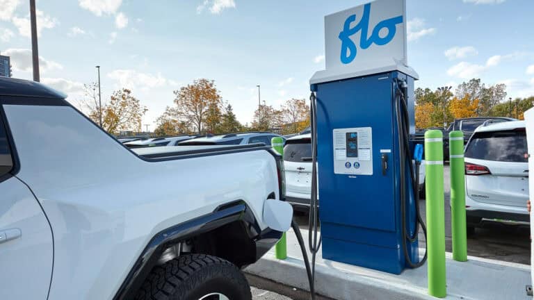 FLO and GM Introduce Plug and Charge for Effortless EV Charging
