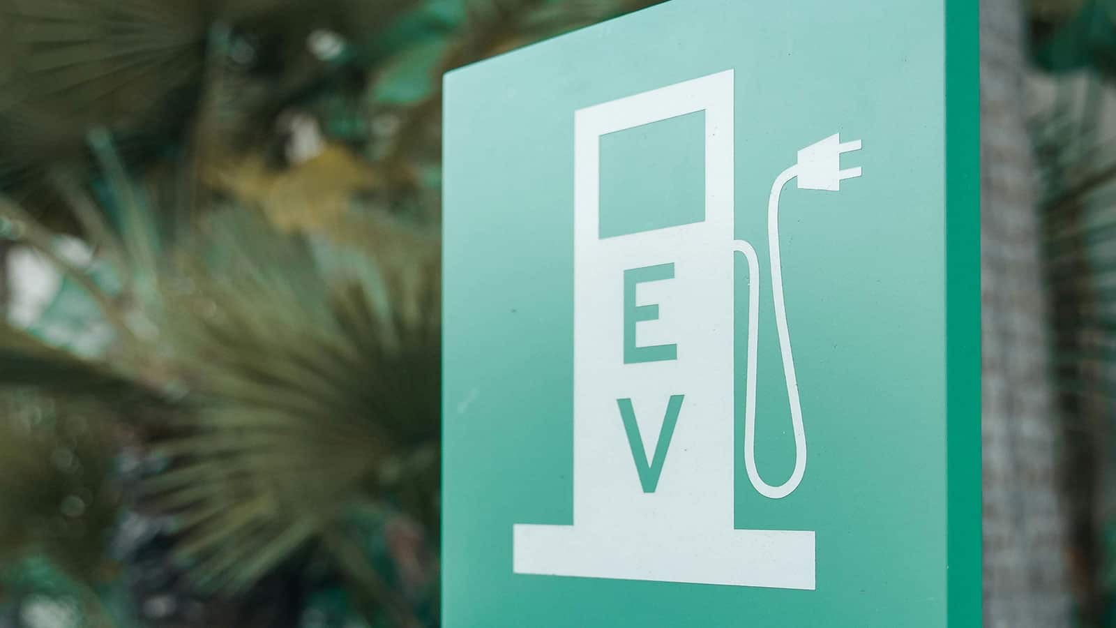 EV charging sign, how much does it cost to charge an electric car