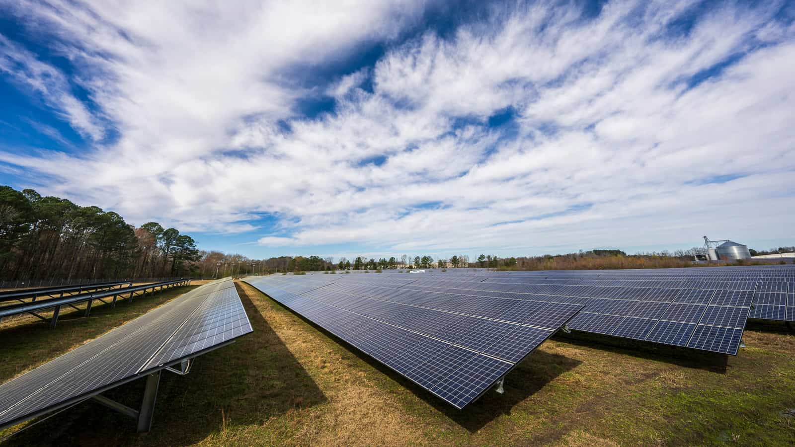 solarbank community solar ground-mounted solar panels - photo by Mark Stebnicki