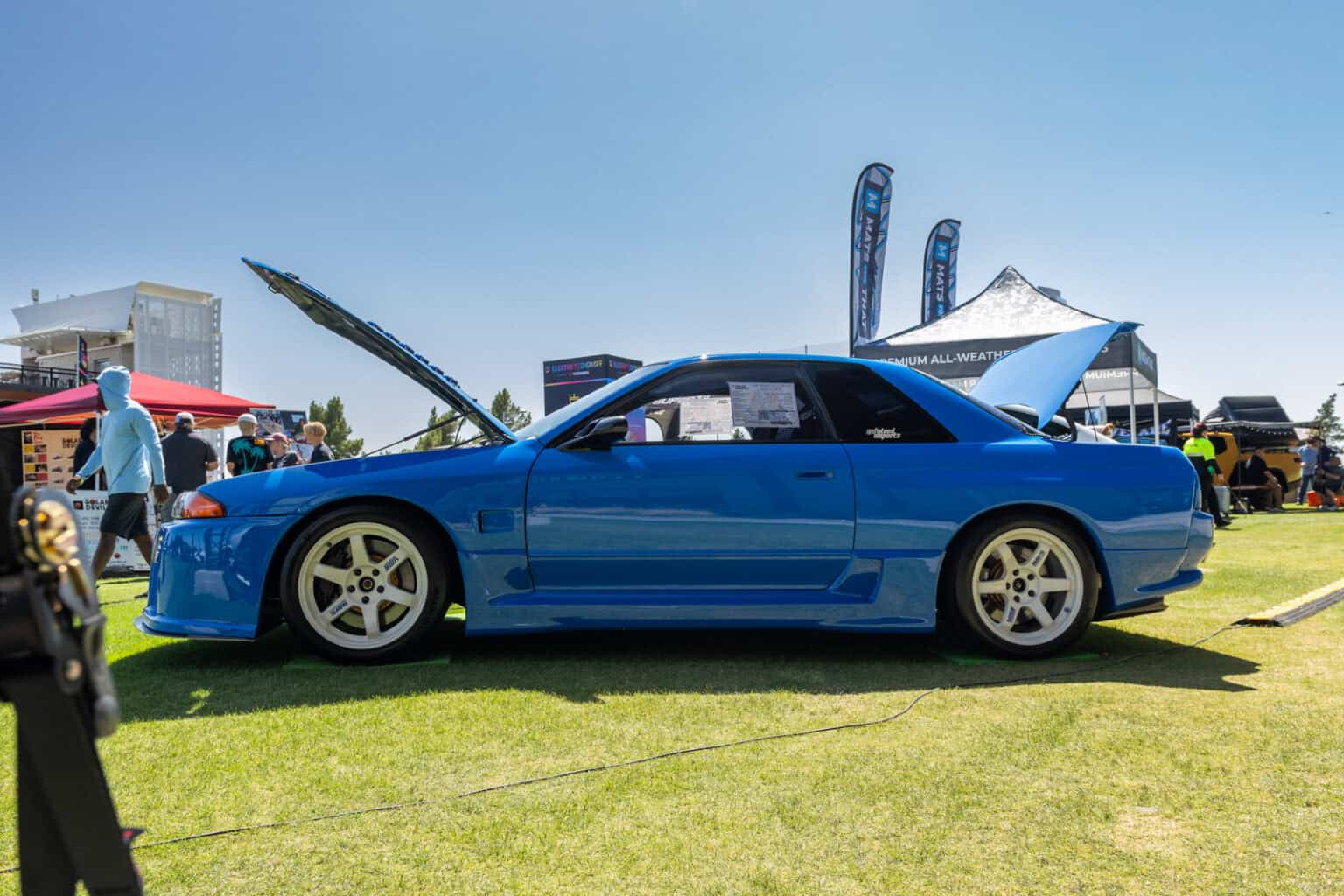 The Electrified Godzilla: Tesla Swapped Nissan Skyline GTR R32 by the ...