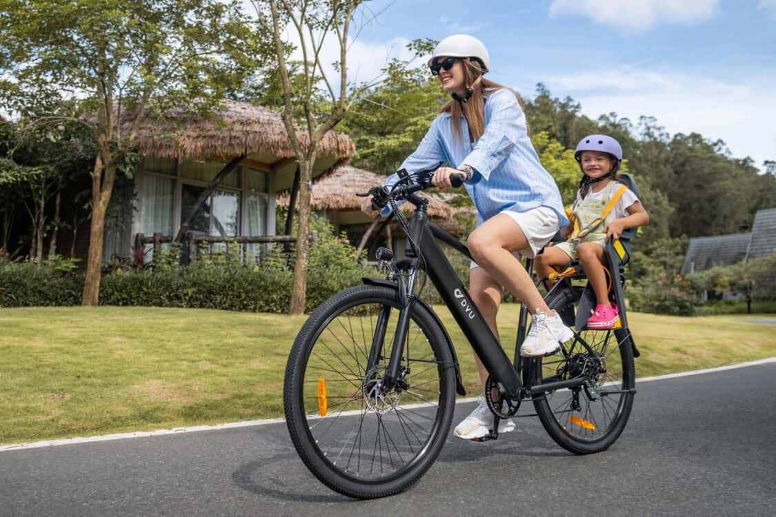 DYU C5 Electric Commuter Bike Power Comfort Safety - mom and daughter