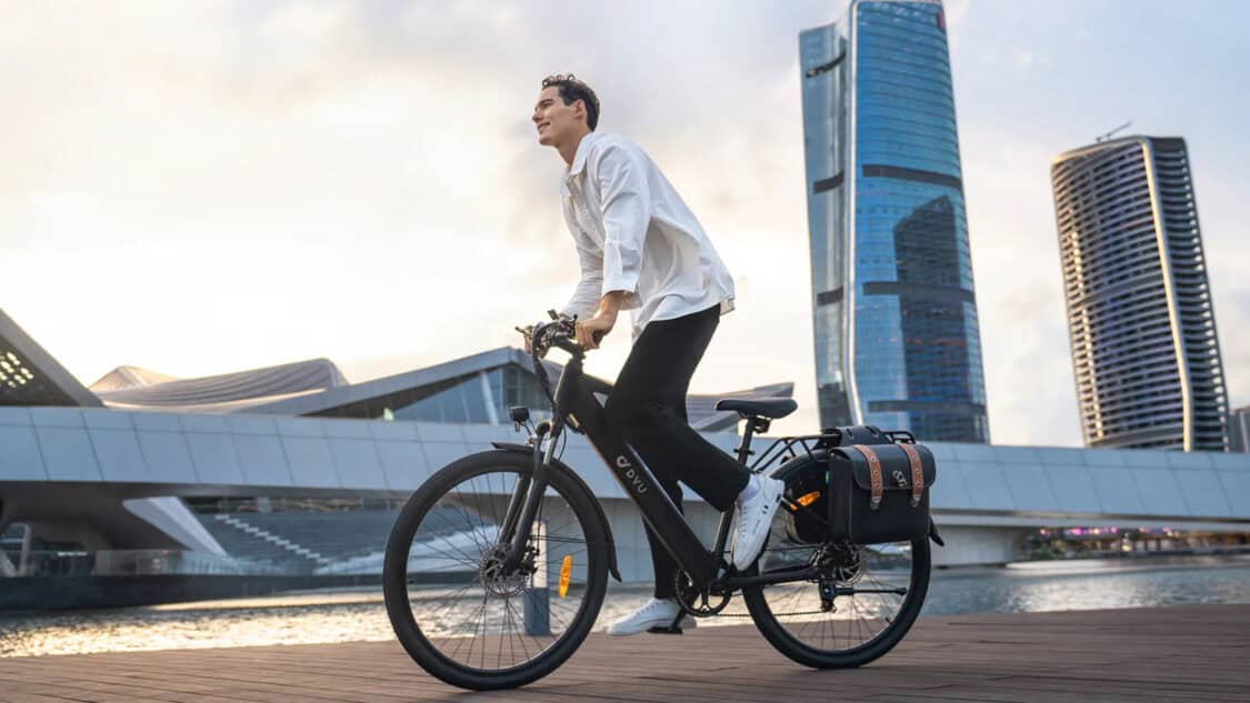 DYU C5 Electric Commuter Bike Power Comfort Safety