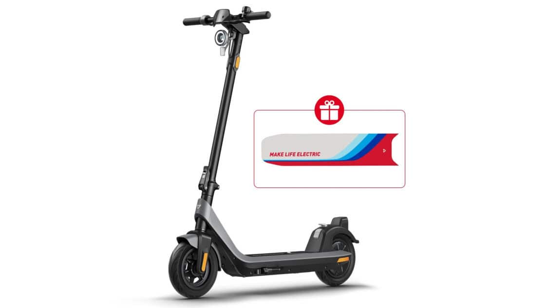 NIU KQi2 Pro Electric Scooter with Griptape