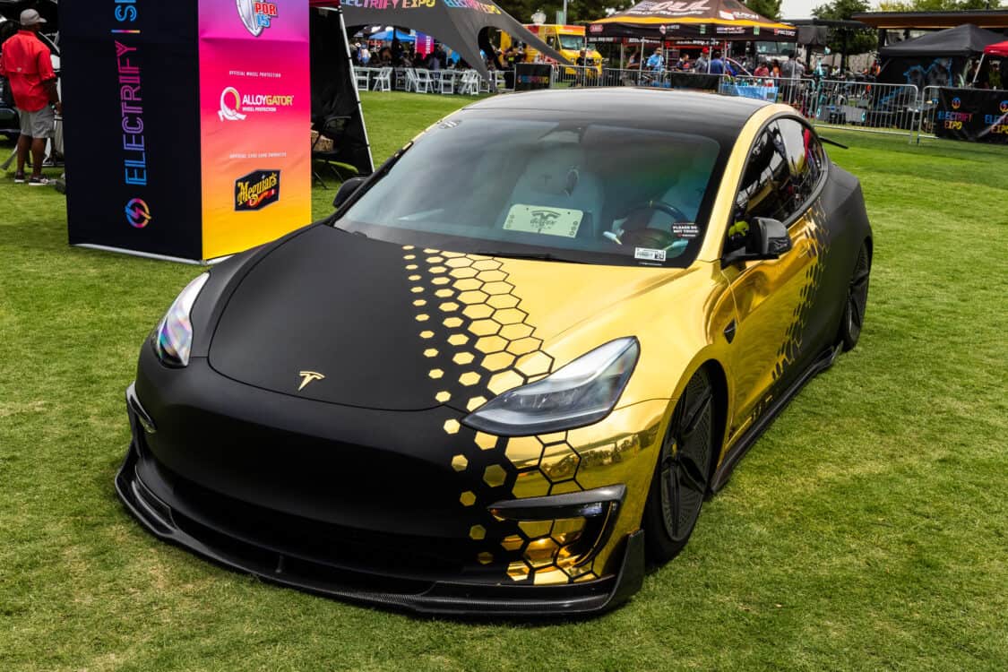 Simon Cellard 2022 Tesla Model 3 Performance Electrify Showoff Phoenix Best Wrap Graphics