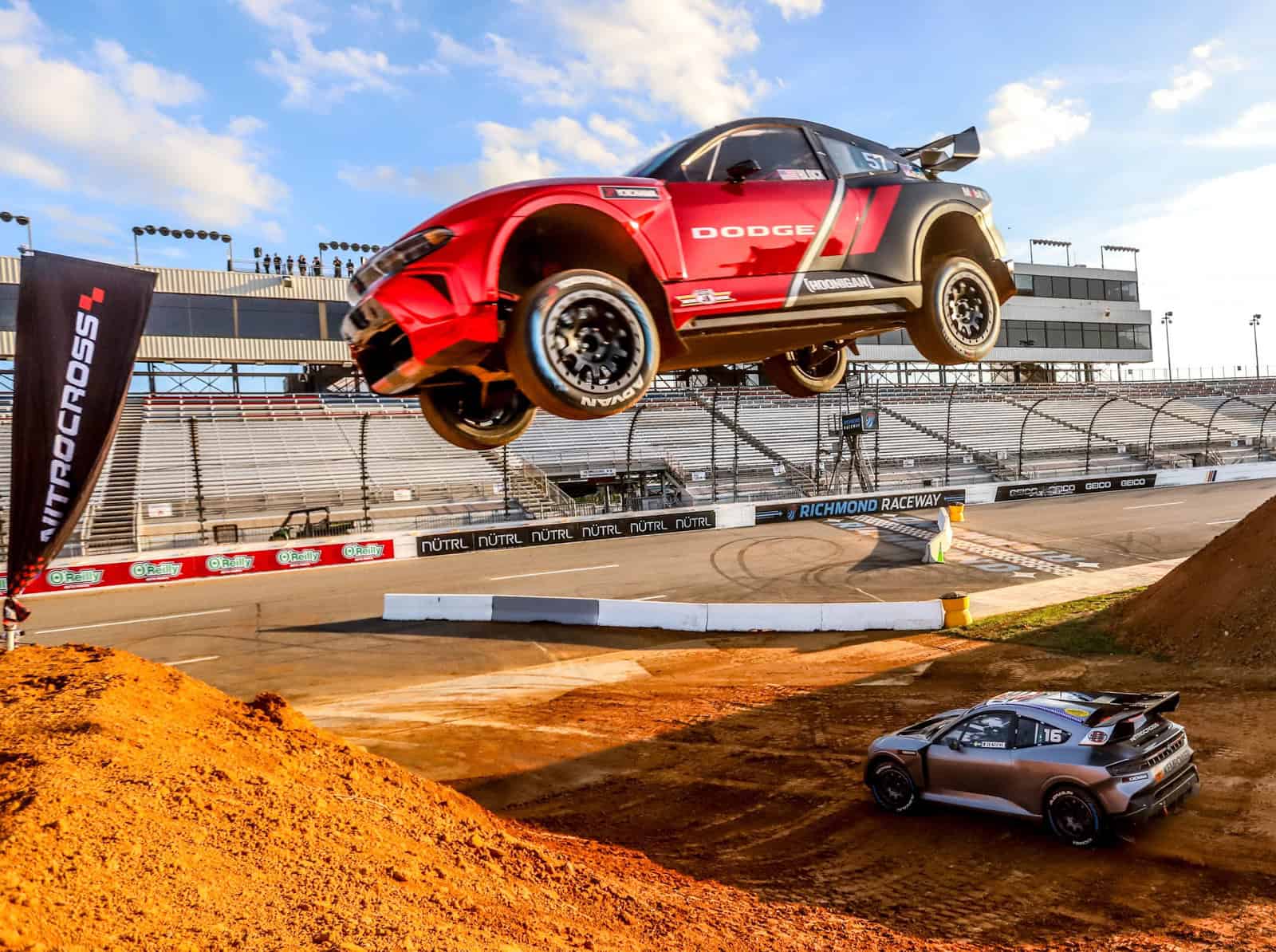 Dodge Joins Nitrocross with 1,070-HP Hornet R/T FC1-X Rally Cars ...