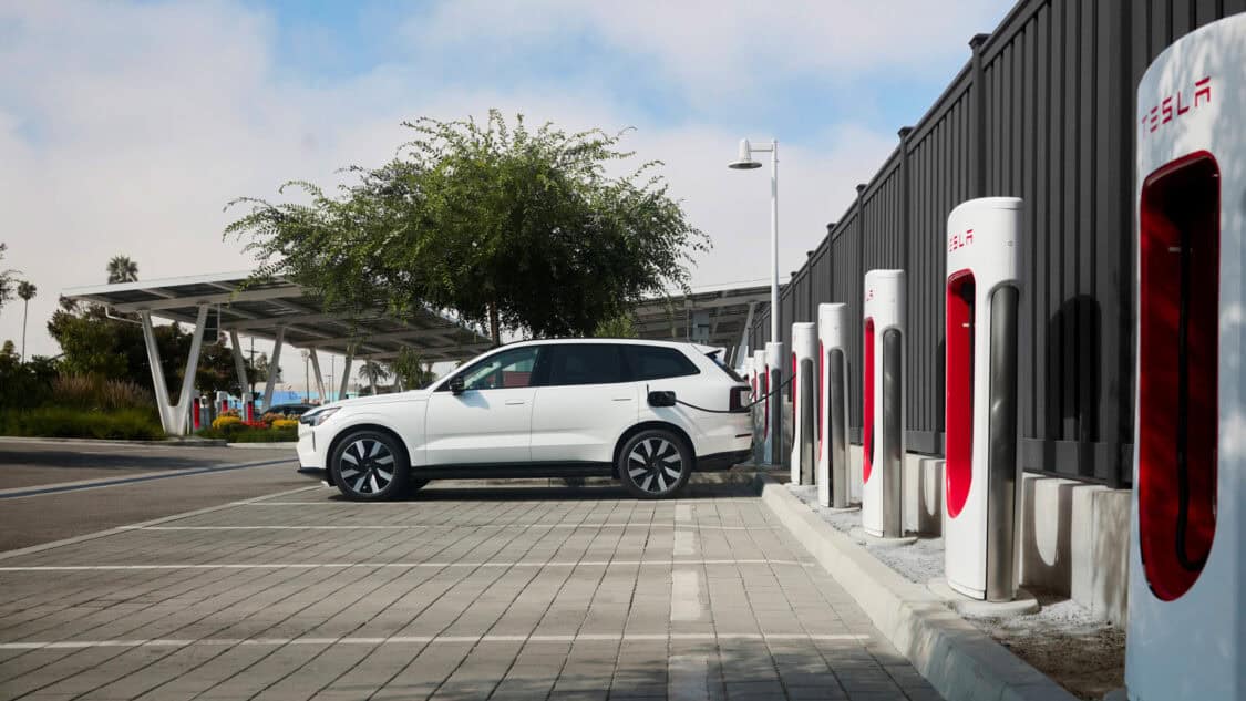 Volvo and Polestar to open access to more than 17,800 NACS charging points through Tesla Supercharger Network