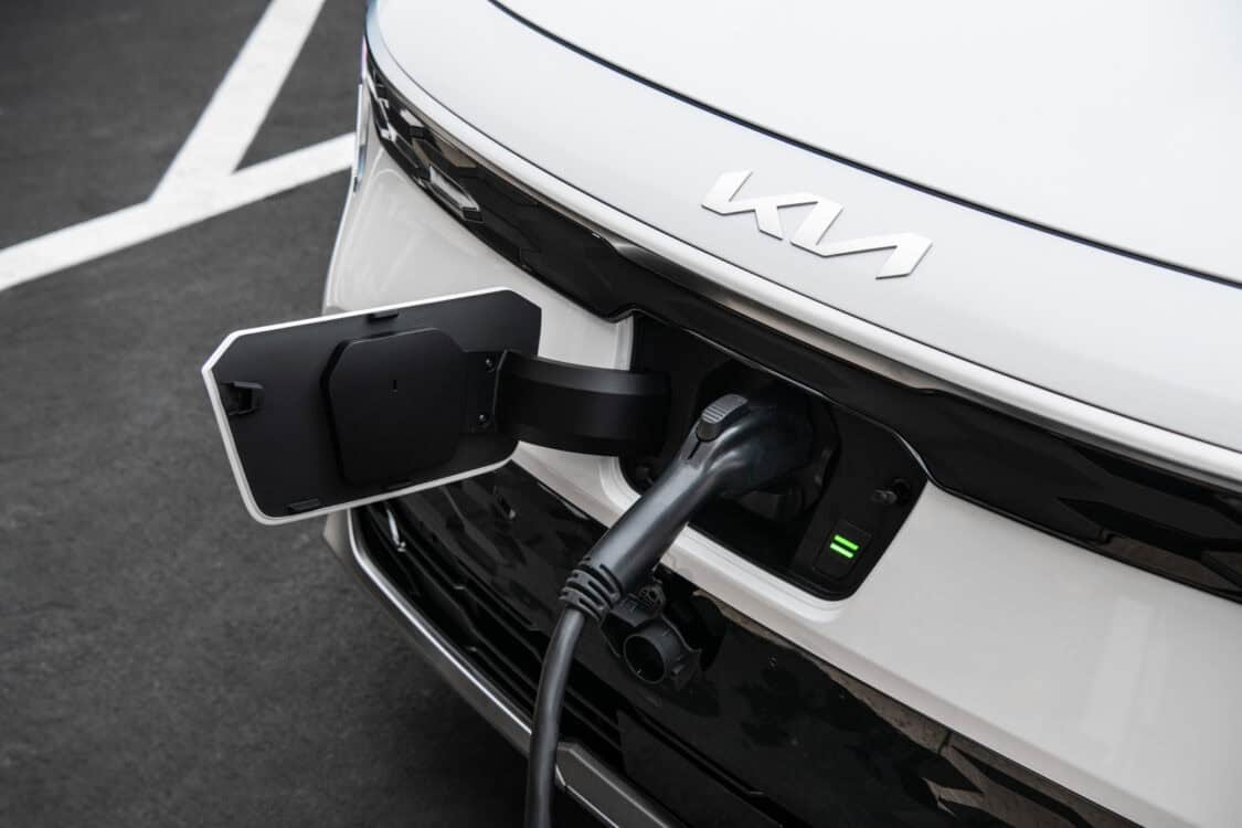 2025 Kia Niro EV charging port