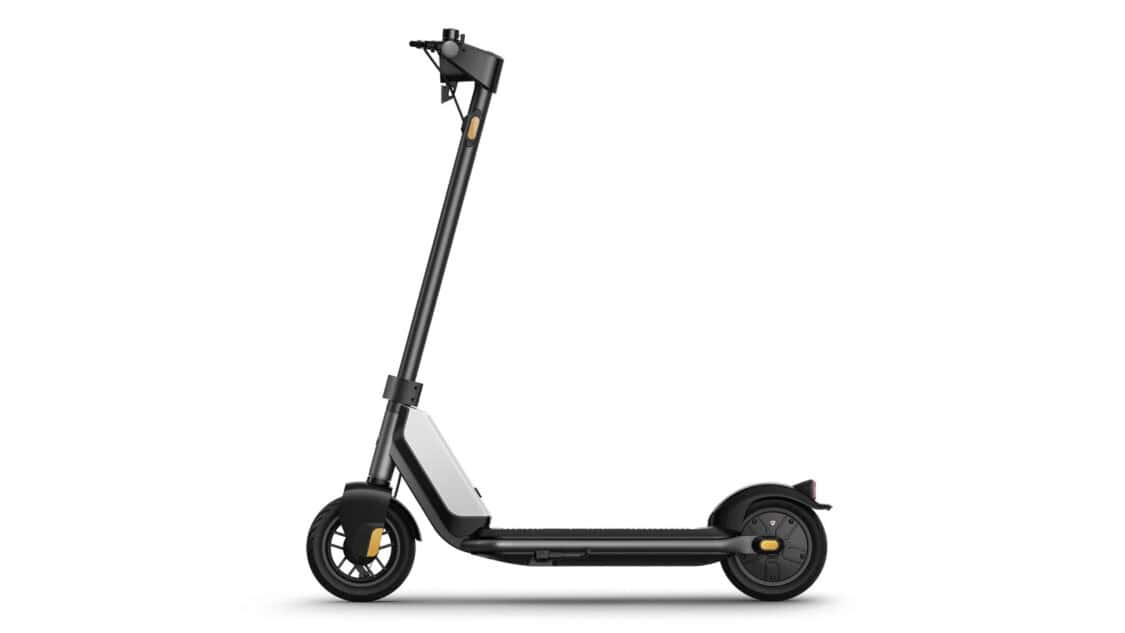 NIU KQi1 Sport Electric Kick Scooter - Black Friday Sale