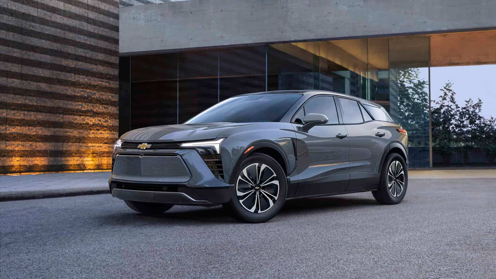 GM Sells Battery Plant Stake to LG Energy Solutions as EV Plans Evolve - Chevrolet Blazer EV