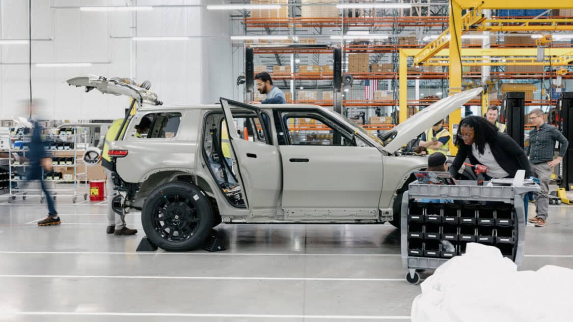 Rivian R1S production line