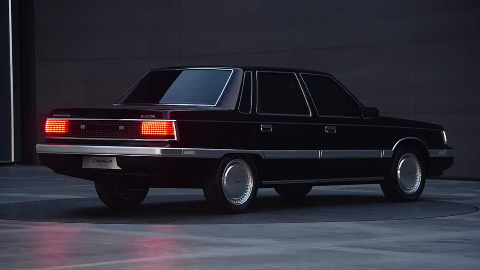 Hyundai Just Turned the Classic Grandeur Into an Electric Time Capsule ...